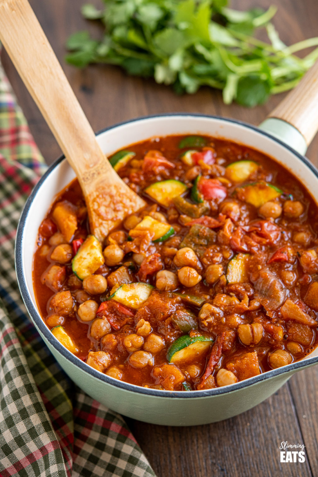 Chickpea Vegetable Chilli (Stove Top and Instant Pot) Slimming Eats