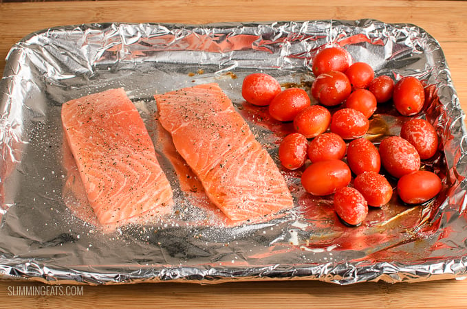 Slimming Eats - Salmon and Tomato with Rice Pilaf - gluten free, Slimming Eats and Weight Watchers friendly