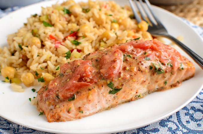 Slimming Eats - Salmon and Tomato with Rice Pilaf - gluten free, Slimming Eats and Weight Watchers friendly