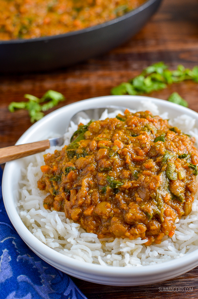 Delicious Syn Free Spicy Lentils and Spinach - a perfect meal for those meatless mondays. Even the non vegetarians, will love this recipe. | gluten free, dairy free, Vegan, Instant Pot, Slimming World, Weight Watchers friendly