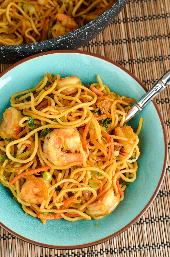 Slimming Eats Low Syn Sweet Chilli Prawns and Noodles - dairy free, Slimming World and Weight Watchers friendly
