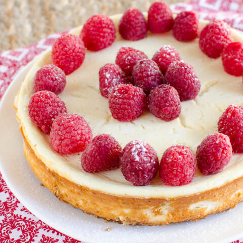 Baked Vanilla Cheesecake