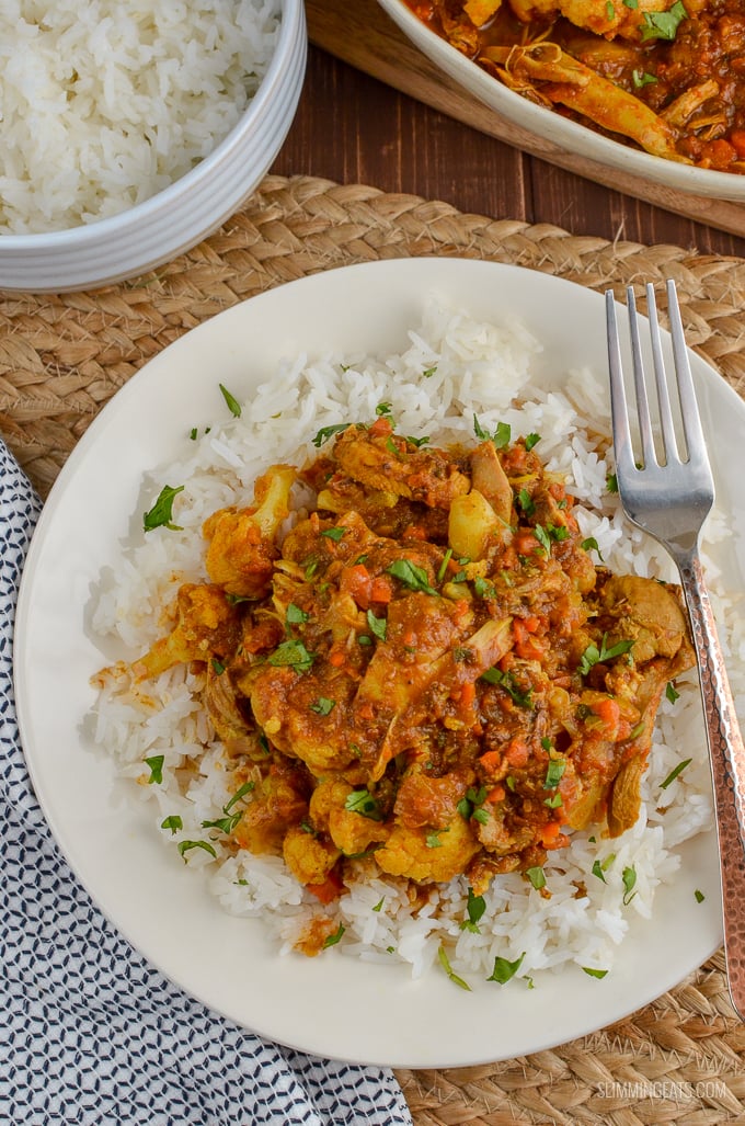 Chicken and Cauliflower Curry | Slimming Eats