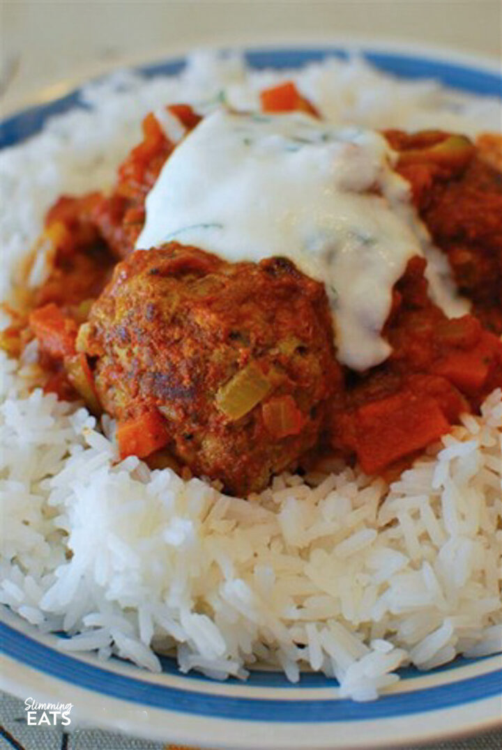 Lamb Kofta Curry with Mint Yoghurt Slimming Eats