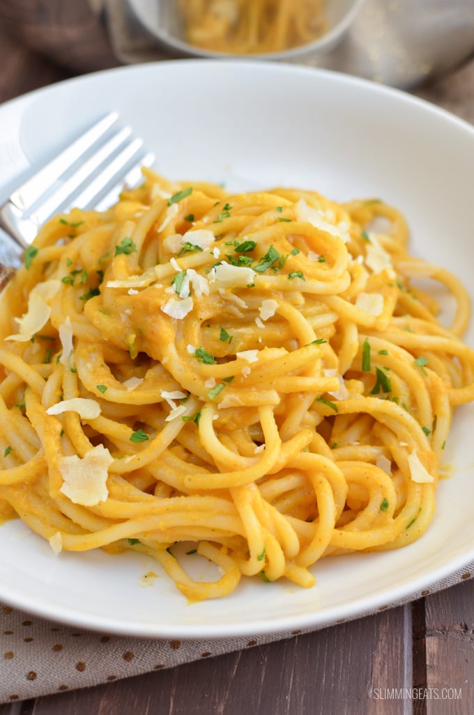 Slimming Eats Spaghetti with a Roasted Butternut Squash Sauce - gluten free, vegetarian, Slimming Eats and Weight Watchers friendly Slimming Eats Spaghetti with a Roasted Butternut Squash Sauce - gluten free, vegetarian, Slimming Eats and Weight Watchers friendly