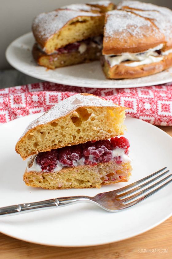 aspberry and Lemon Sponge Cake | Slimming Eats - Slimming World recipes