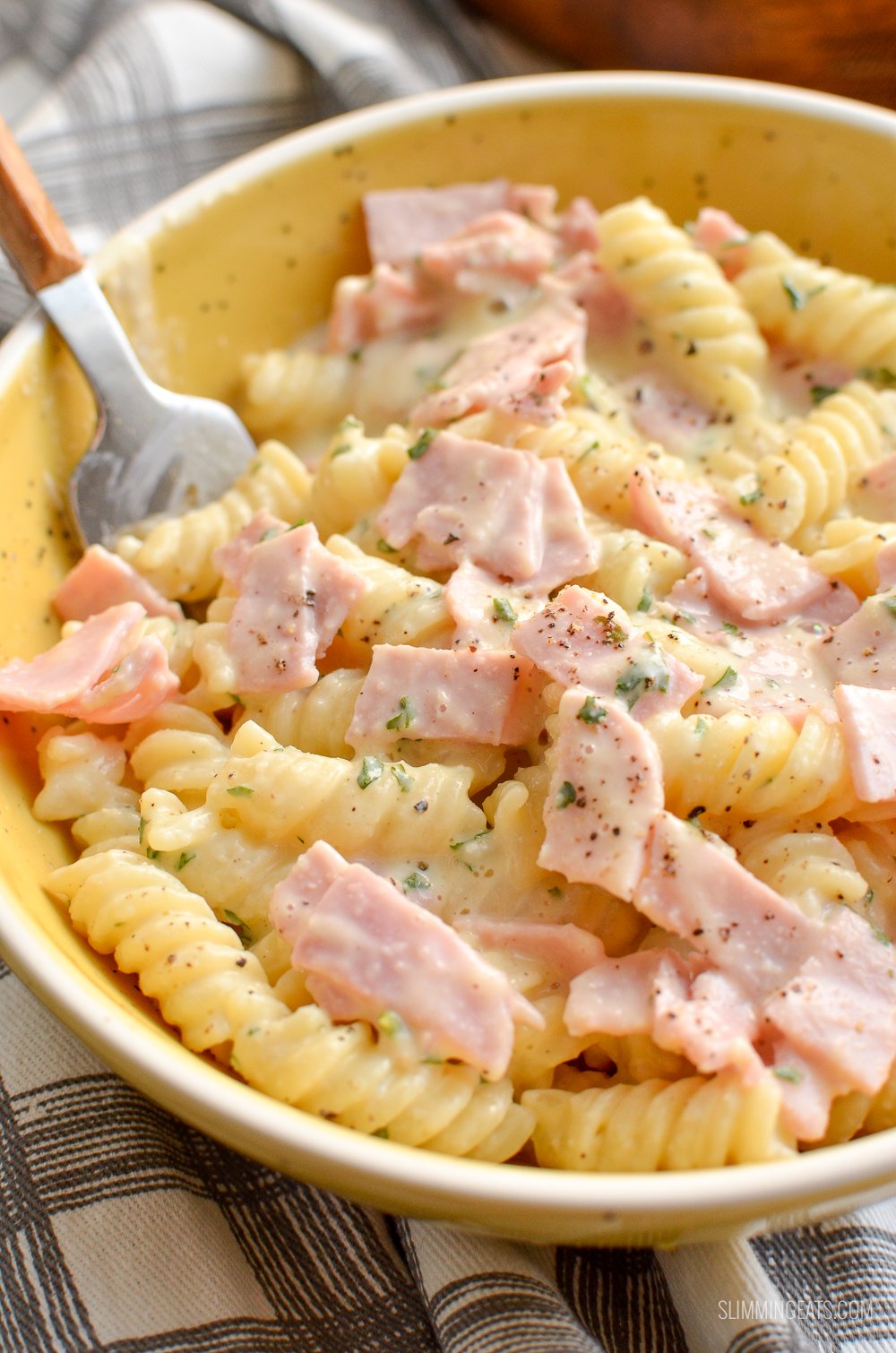 Syn Free Quick Creamy Pasta | Slimming Eats - Weight Watchers and