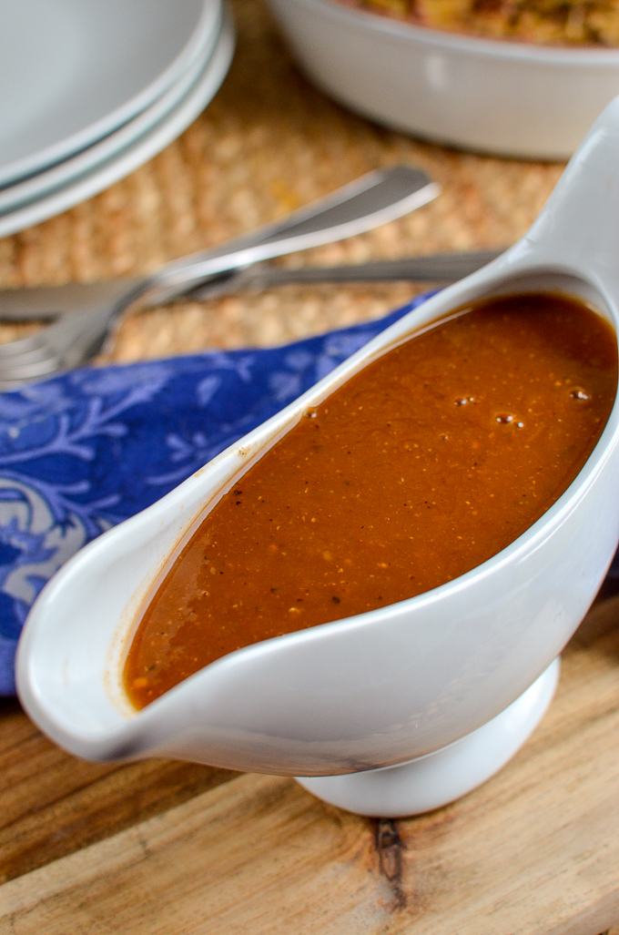 Slimming Eats Syn Free Gravy - gluten free, dairy free, vegetarian, paleo, Whole30, Slimming World and Weight Watchers friendly