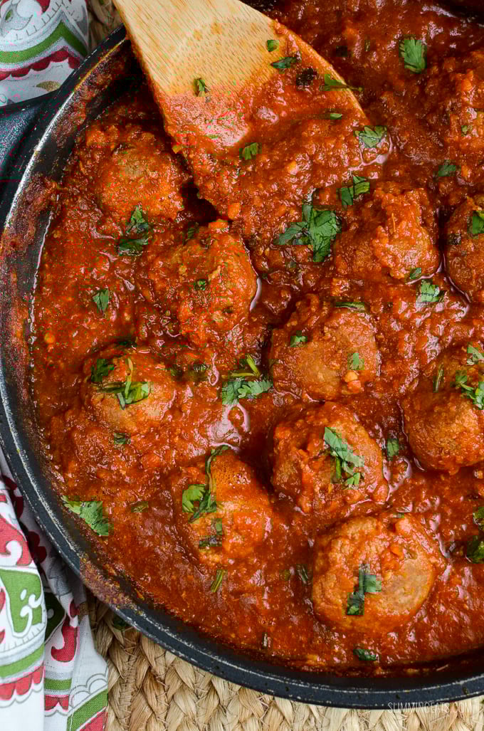 Slimming Eats Lamb Meatballs with a Spicy Tomato Sauce - gluten free, dairy free, paleo, whole30, Slimming Eats and Weight Watchers friendly