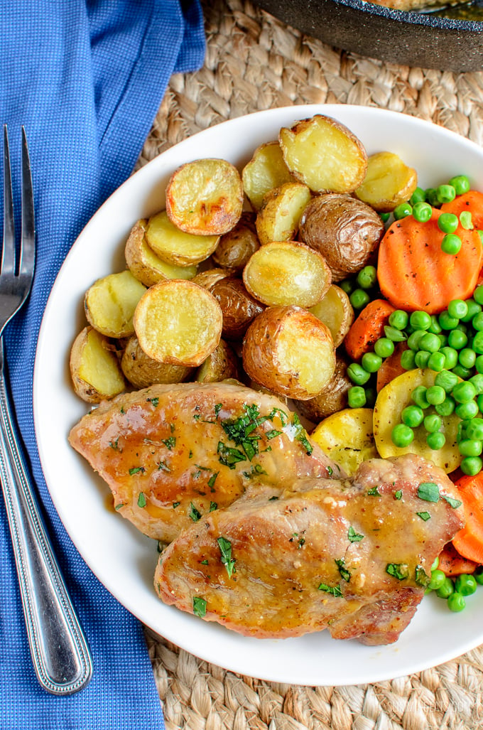 Honey Mustard Glazed Pork Loins - Tender Pork with a delicious Honey Mustard Sauce. An easy dinner for the whole family. Gluten Free, Dairy Free, Paleo, Slimming Eats and Weight Watchers friendly