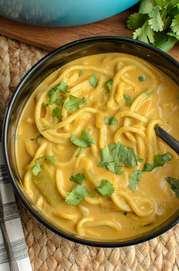 Delicious Spicy Opo Squash Soup with Noodles - perfectly creamy with the delicate flavours of coconut milk. Dairy Free, Vegan, Slimming World and Weight Watchers friendly | www.slimmingeats.com