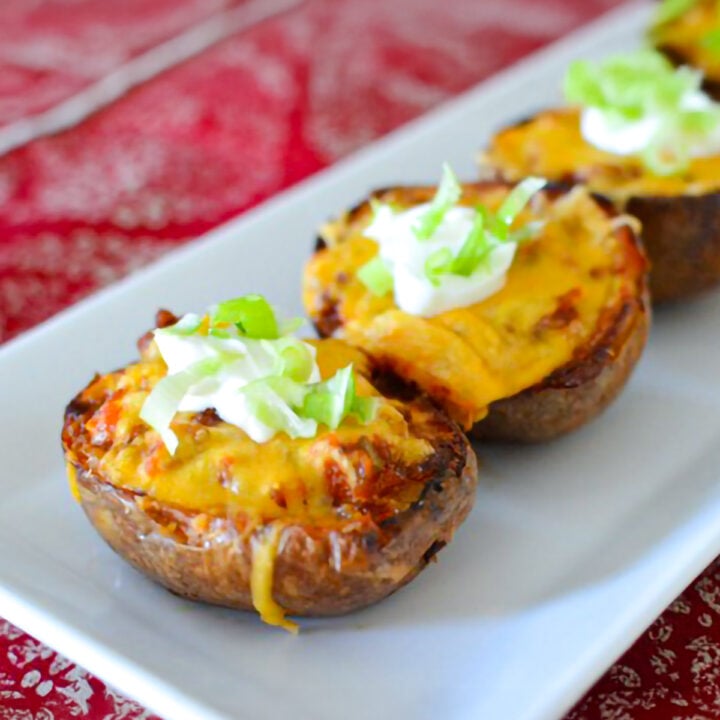 Chilli-Stuffed Potato Skins
