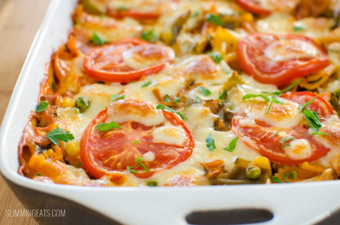 Slimming Eats Creamy Vegetable Pasta Bake - gluten free, vegetarian, Slimming Eats and Weight Watchers friendly