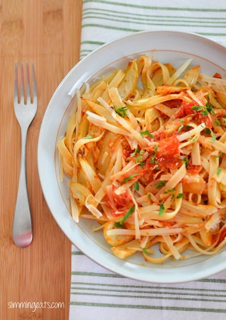 Slimming Eats Roasted Tomatoes and Fennel Fettucine - gluten free, vegetarian, Slimming Eats and Weight Watchers friendly