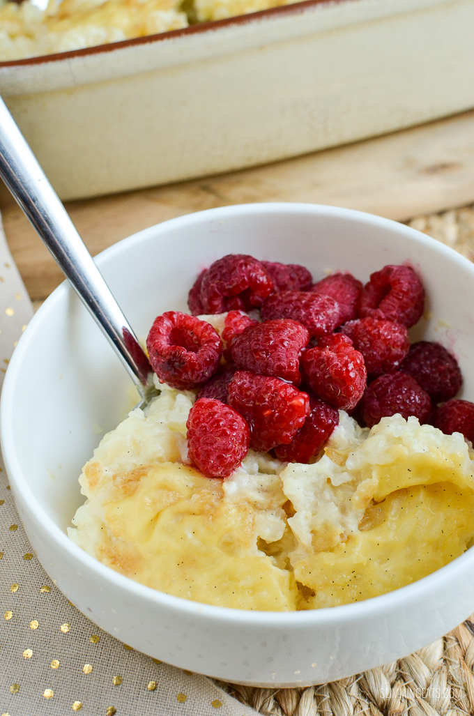 Slimming Eats Baked White Chocolate Rice Pudding - vegetarian, Slimming Eats and Weight Watchers friendly