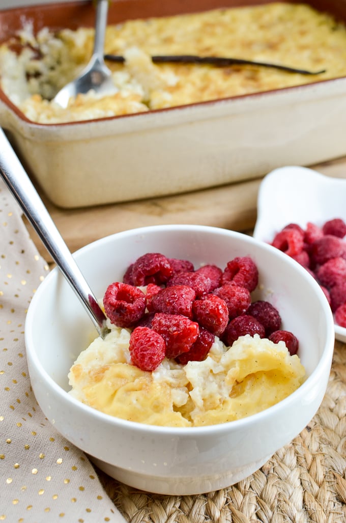 Slimming Eats Baked White Chocolate Rice Pudding - vegetarian, Slimming World and Weight Watchers friendly