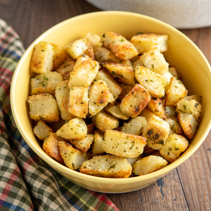 Garlic and Herb Roast Potatoes
