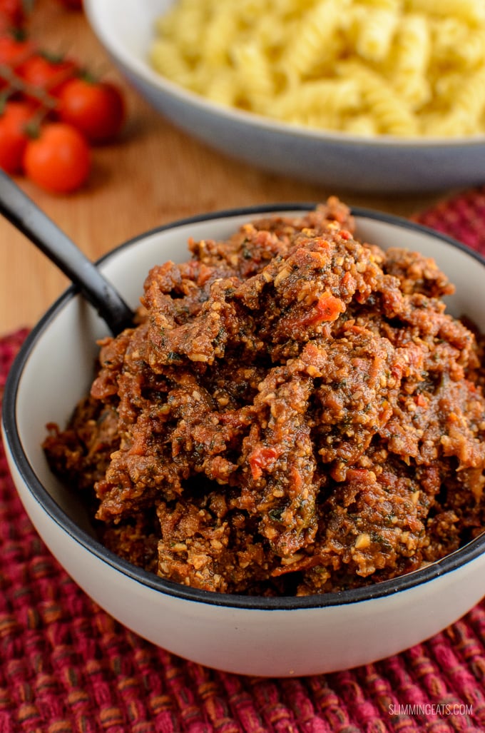 Smother your pasta in this delicious Sun-dried Tomato Red Pesto . Gluten Free, Slimming Eats and Weight Watchers friendly | www.slimmingeats.com