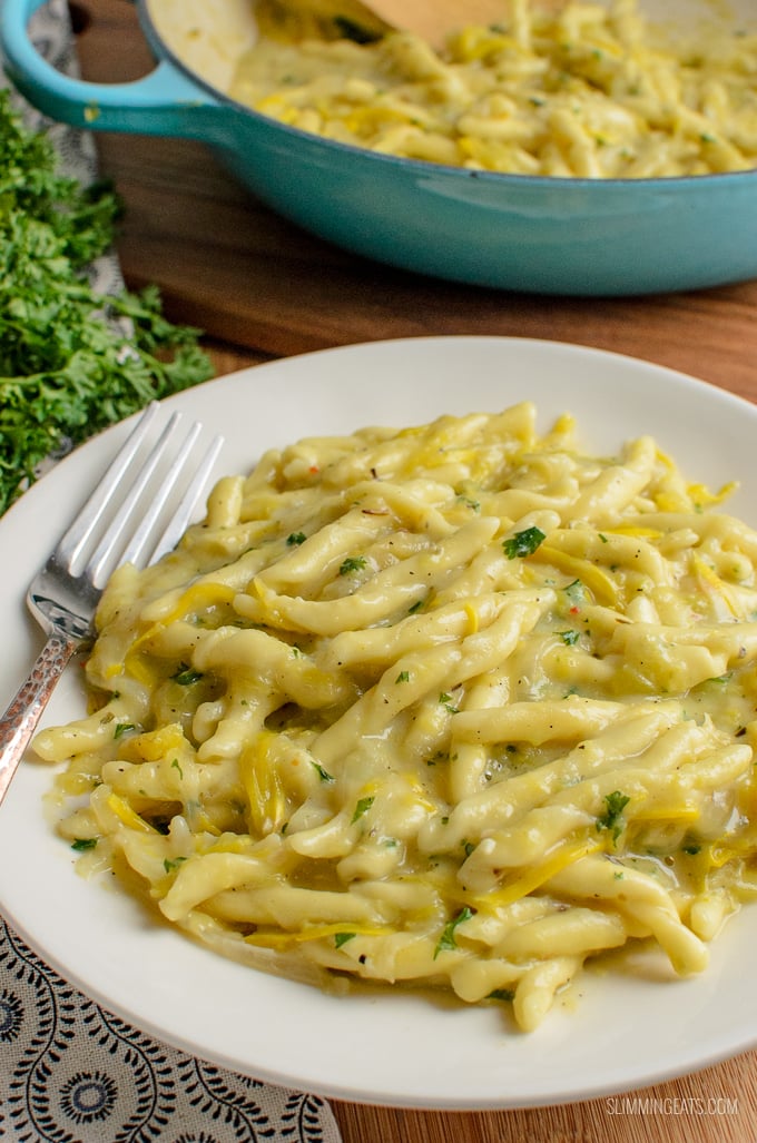 Garlic, Yellow Zucchini and Pasta - simple ingredients combine for a delicious Dairy Free One Pot Creamy Yellow Zucchini Pasta. Gluten Free, Vegan, Slimming Eats and Weight Watchers friendly  | Calories: 402 | Weight Watchers Smart Points: 11 | www.slimmingeats.com