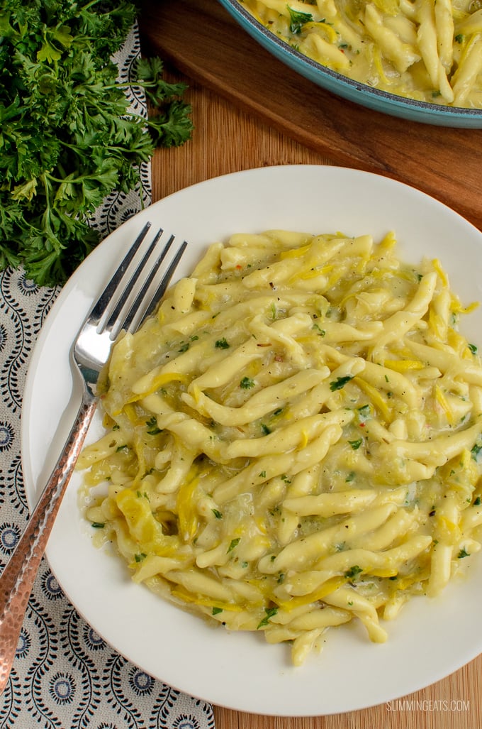 Garlic, Yellow Zucchini and Pasta - simple ingredients combine for a delicious Dairy Free One Pot Creamy Yellow Zucchini Pasta. Gluten Free, Vegan, Slimming Eats and Weight Watchers friendly | Calories: 402 | Weight Watchers Smart Points: 11 | www.slimmingeats.com