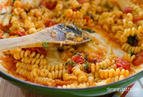 Cherry Tomato and Basil Pasta - Slimming Eats and Weight Watchers friendly