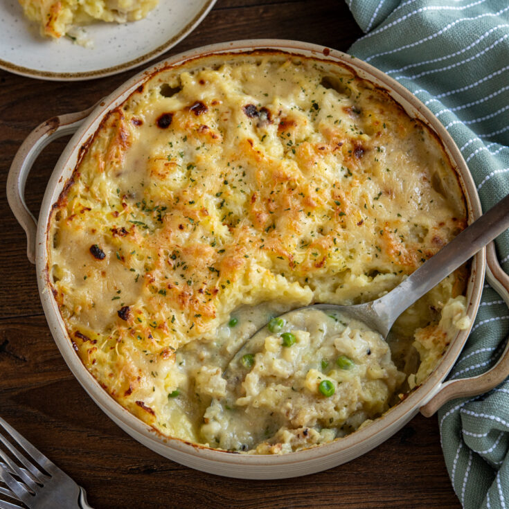 Cheesy Topped Fish Pie