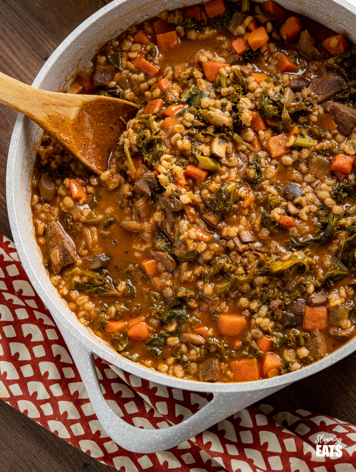 Hearty Beef and Barley Stew | Slimming Eats Recipes