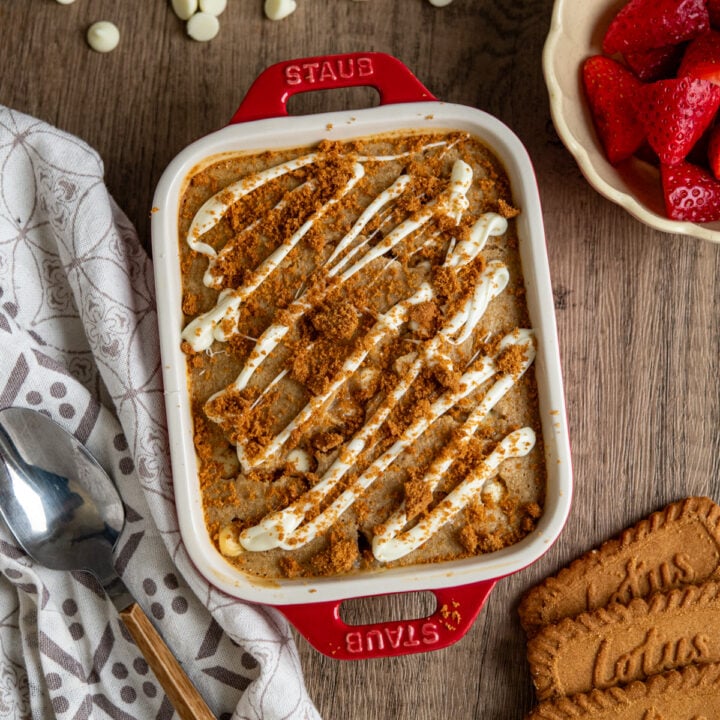 White Chocolate Chip Oatmeal Cake with Biscoff Crumble Topping