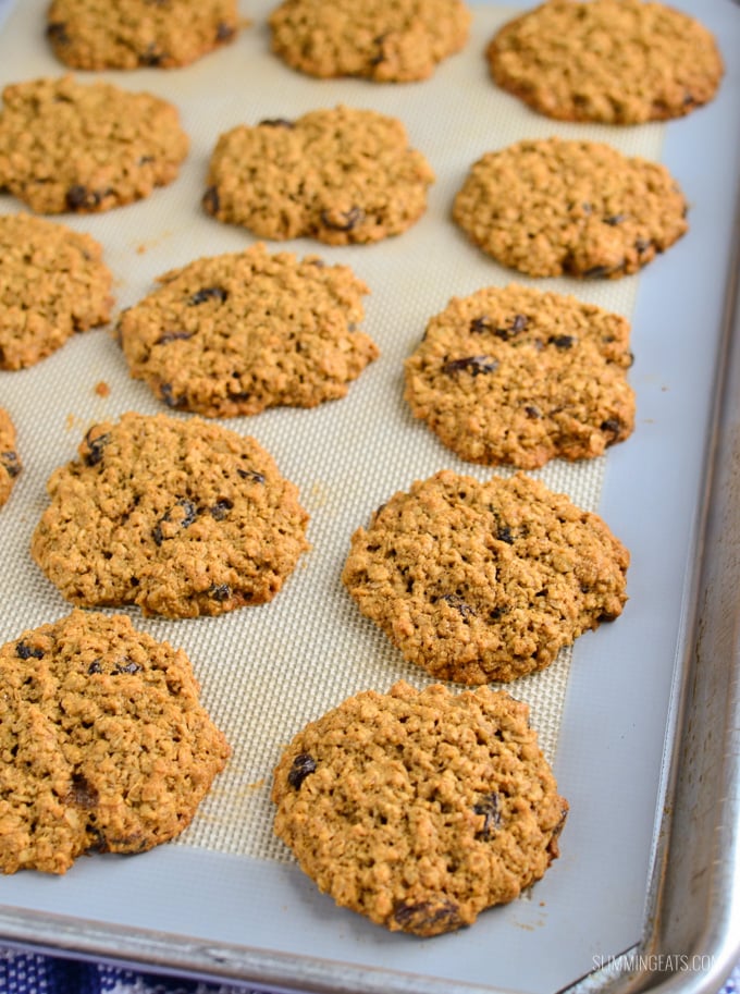 Slimming Eats CInnamon and Raisin Oatmeal Cookies - gluten free, dairy free, vegetarian, Slimming and Weight Watchers friendly