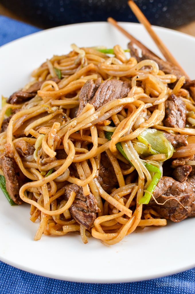 Slimming Eats Low Syn Beef Chow Mein - dairy free, Slimming and Weight Watchers friendly