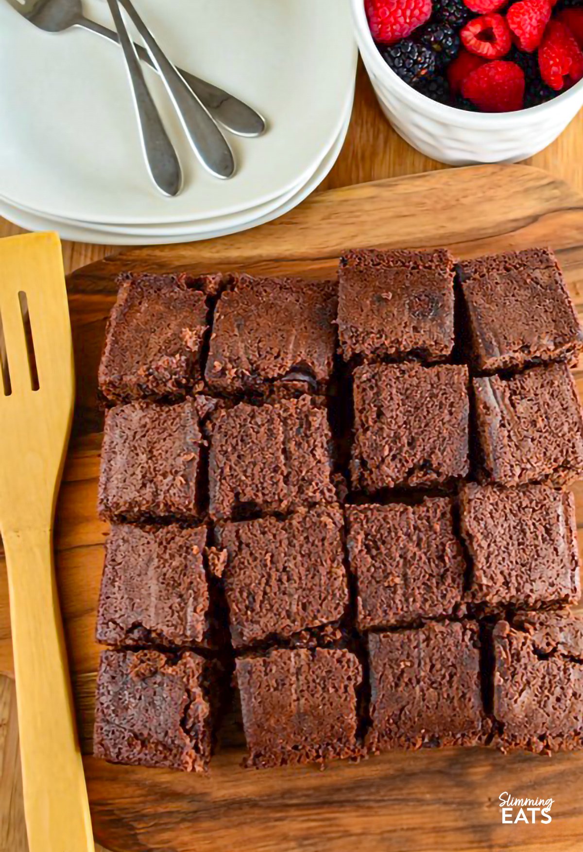 Slimming Eats Ghirardelli Chocolate Brownie - Slimming Eats and Weight Watchers friendly