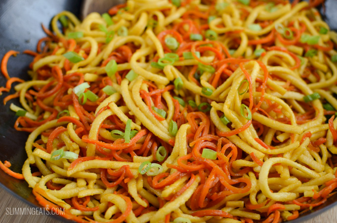 dsc_Slimming Eats Garlic Sesame Carrot and Noodles - dairy free, vegetarian, Slimming World and Weight Watchers friendly
