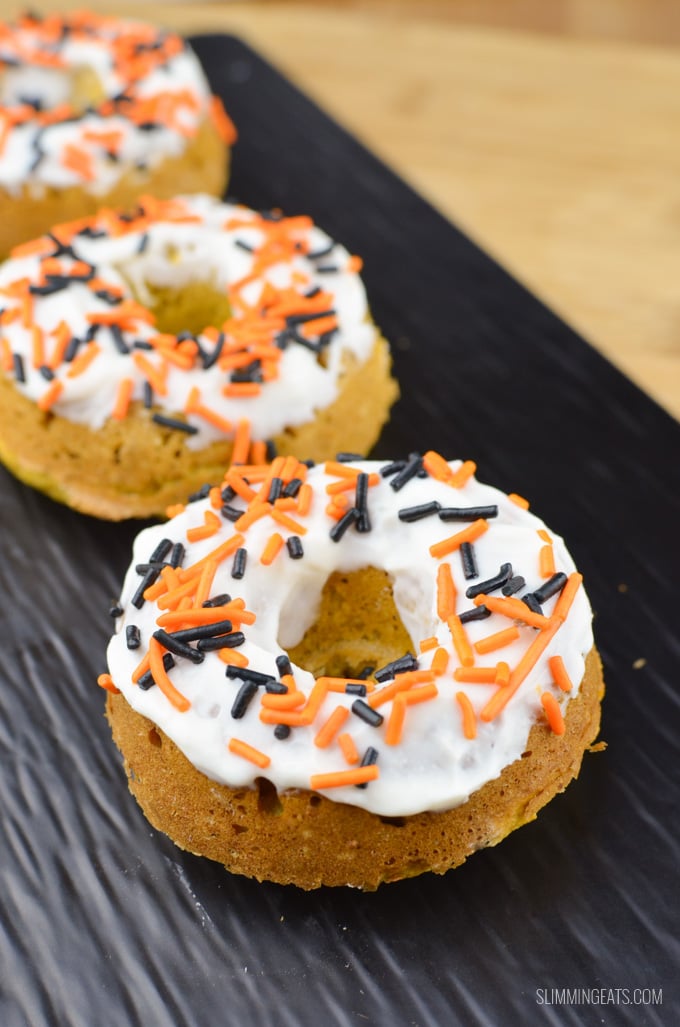 Slimming Eats Pumpkin Oatmeal Doughnuts - gluten free, vegetarian,  Slimming Eats and Weight Watchers friendly