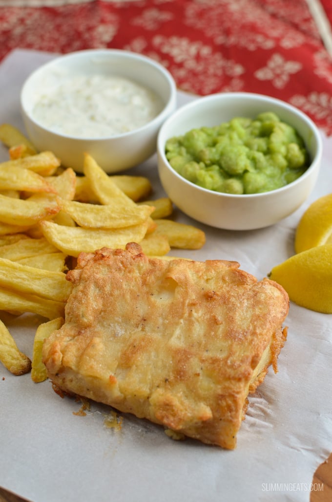 Make this Best Ever Low Calorie Fish and Chips for the perfect chip shop fakeaway night homemade Fish and Chips with mushy peas and tartar sauce