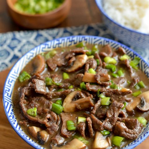 Beef with Mushrooms in Oyster Sauce