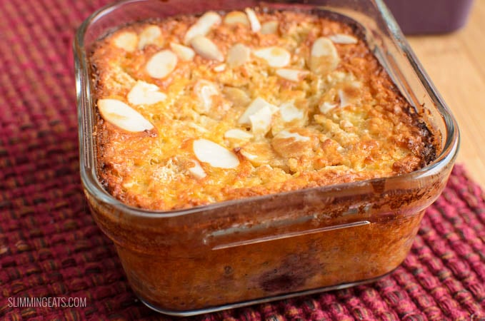 Slimming Eats Cherry Almond Baked Oatmeal - gluten free, vegetarian, Slimming Eats and Weight Watchers friendly Slimming Eats Cherry Almond Baked Oatmeal - gluten free, vegetarian, Slimming Eats and Weight Watchers friendly