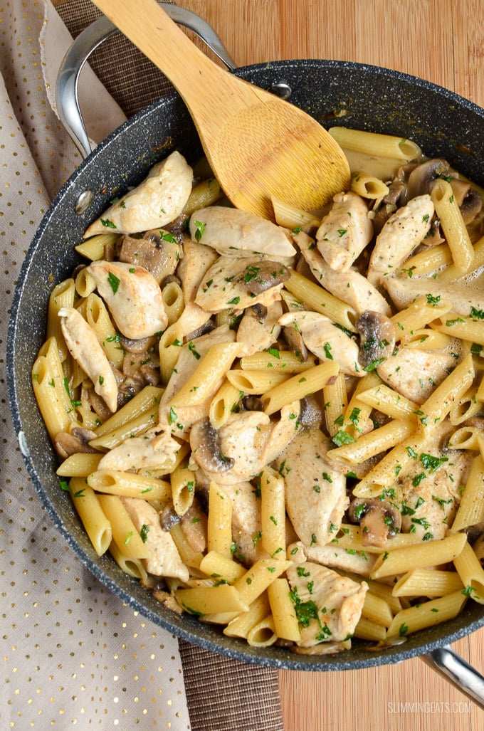 Slimming Eats Creamy Chicken and Mushroom Pasta - gluten free, Slimming Eats and Weight Watchers friendly