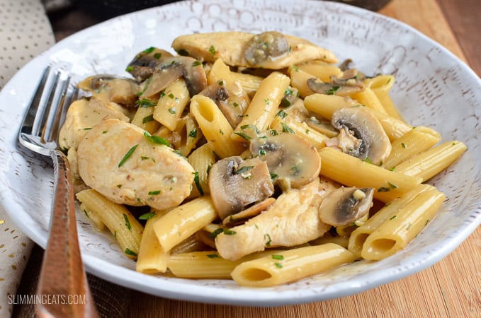 Slimming Eats Creamy Chicken and Mushroom Pasta - gluten free, Slimming Eats and Weight Watchers friendly