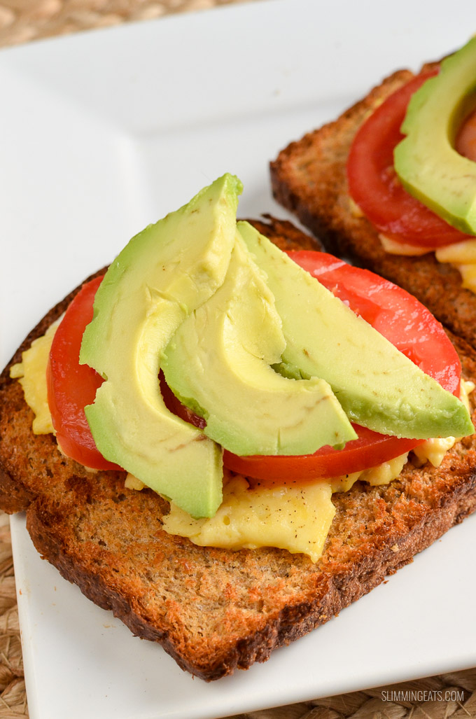Slimming Eats Scrambled Egg Toast with Avocado and Tomatoes - dairy free, vegetarian, Slimming Eats and Weight Watchers friendly