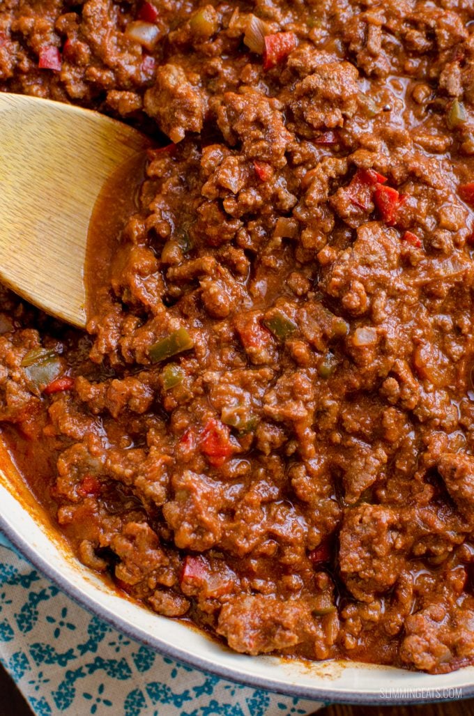 There is nothing more comforting and hearty than some Sloppy Joes mixture, sandwich between bread and some cheese. It's a sweet tangy delicious combination and the whole family will love it. | www.slimmingeats.com There is nothing more comforting and hearty than some Sloppy Joes mixture, sandwich between bread and some cheese. It's a sweet tangy delicious combination and the whole family will love it. | www.slimmingeats.com