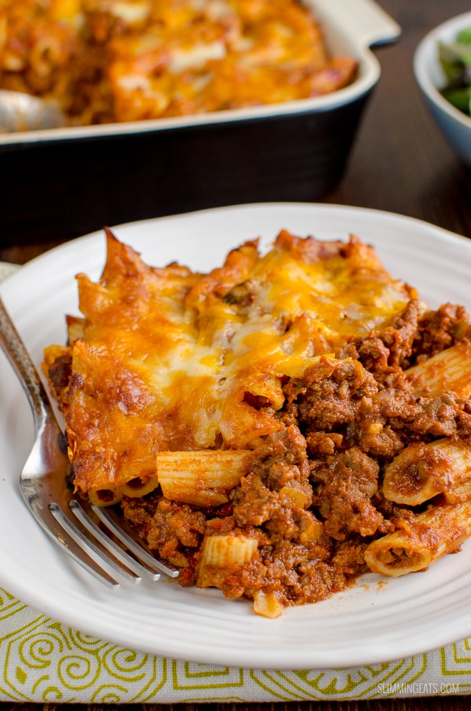 What better way to use up some leftover Sloppy Joes mix than in this delicious Sloppy Joe Pasta Bake, for a perfect family meal. Gluten Free, Slimming World and Weight Watchers friendly | www.slimmingeats.com