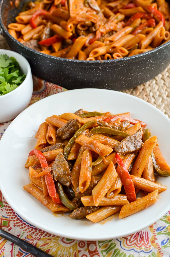 Slimming Eats Syn Free One Pot Beef Fajita Pasta - Slimming World and Weight Watchers friendly