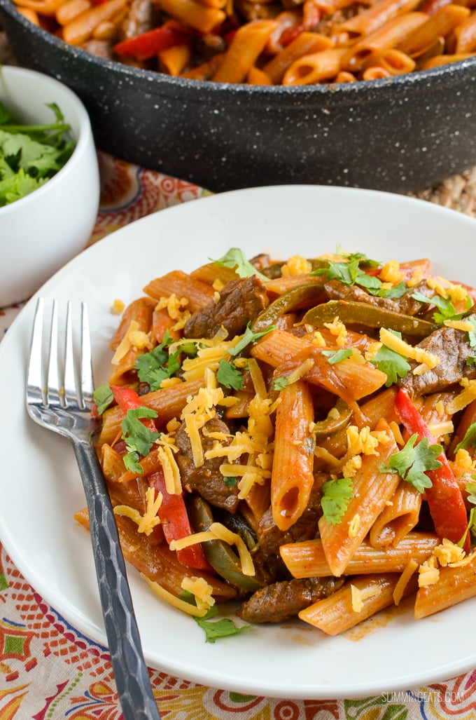 Slimming Eats Syn Free One Pot Beef Fajita Pasta - Slimming World and Weight Watchers friendly