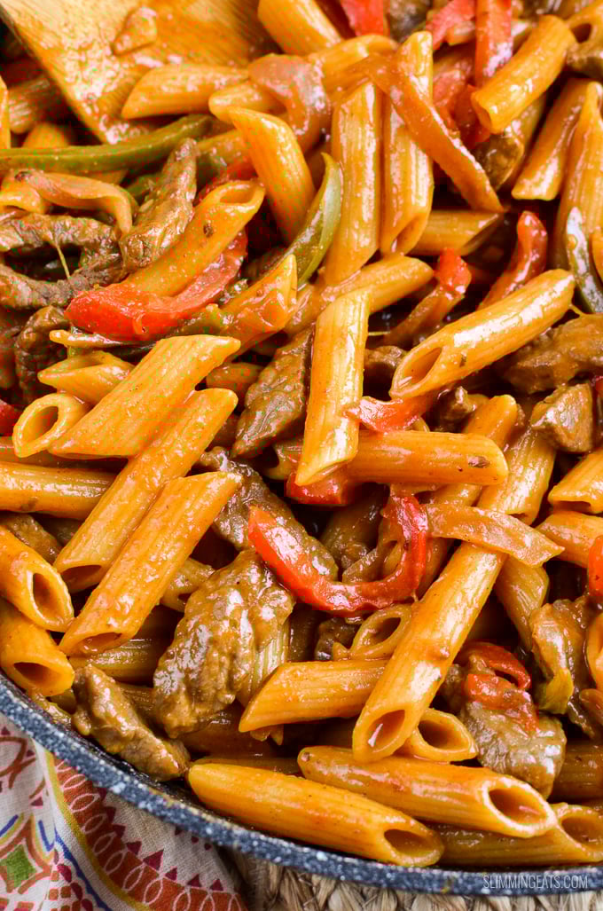 Slimming Eats Syn Free One Pot Beef Fajita Pasta - Slimming World and Weight Watchers friendly