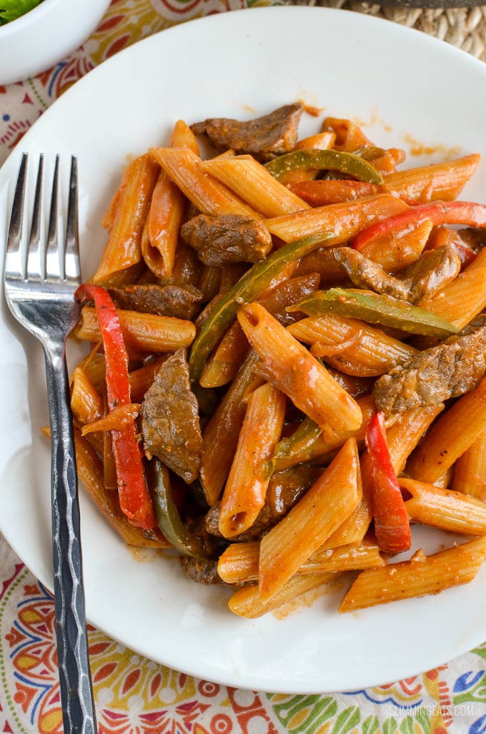 Slimming Eats Syn Free One Pot Beef Fajita Pasta - Slimming World and Weight Watchers friendly