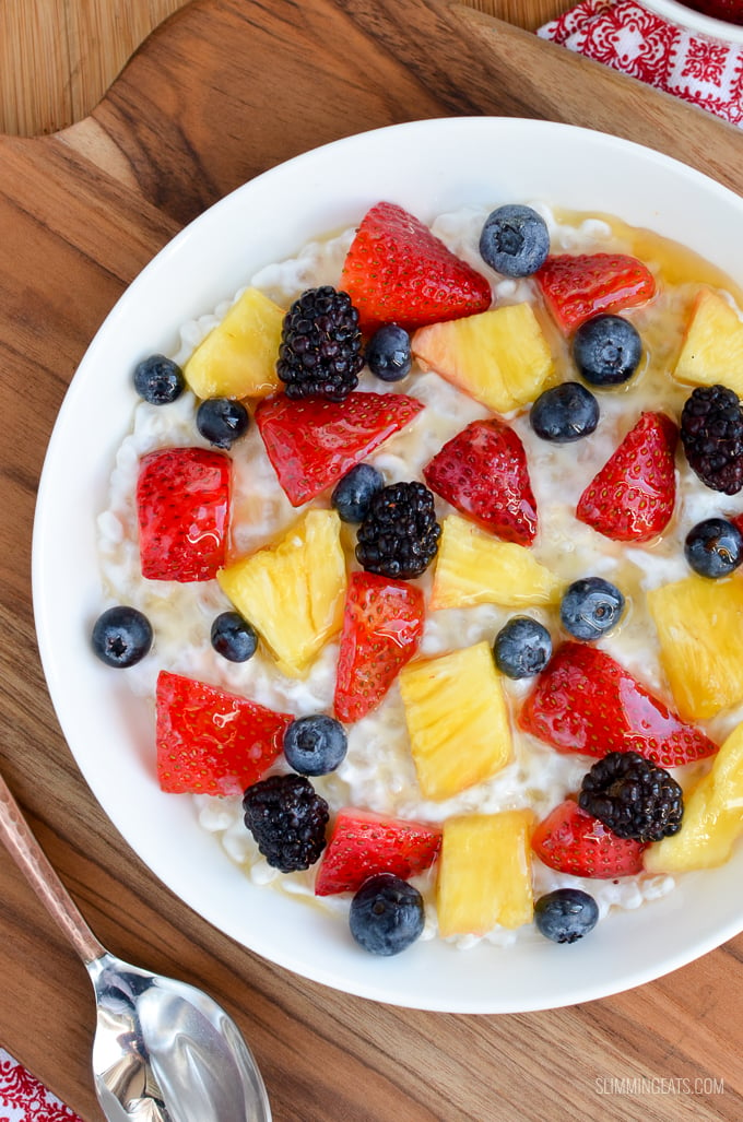 Slimming Eats Pearl Barley Greek Yoghurt Breakfast Bowl - vegetarian, Slimming World and Weight Watchers friendly