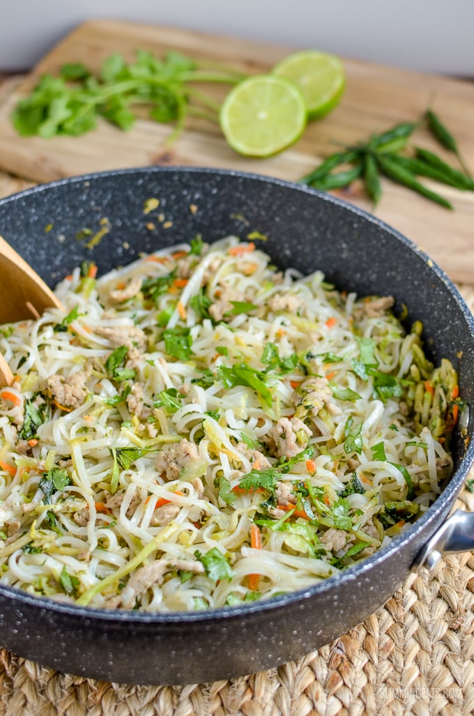 Slimming Eats Thai Chicken Noodles - gluten free, dairy free, Slimming Eats and Weight Watchers friendly 