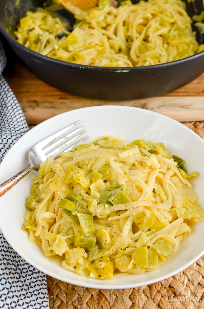 Slimming Eats One Pot Creamy Cheesy Leek Pasta - vegetarian, Slimming Eats and Weight Watchers friendly