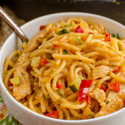 Bang Bang Chicken Pasta