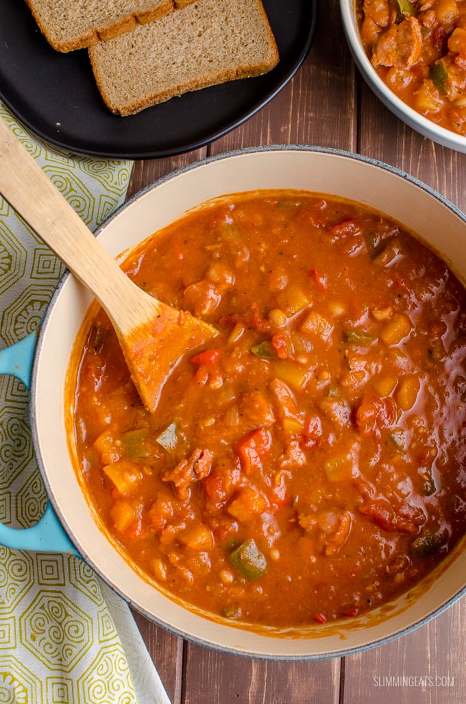 Dig into a spicy hearty warming bowl of One Pot Campfire Stew with delicious Southern Flavours - my take on a popular Slimming Eats Recipe. Gluten Free, Dairy Free, Slimming Eats and Weight Watchers friendly | www.slimmingeats.com
